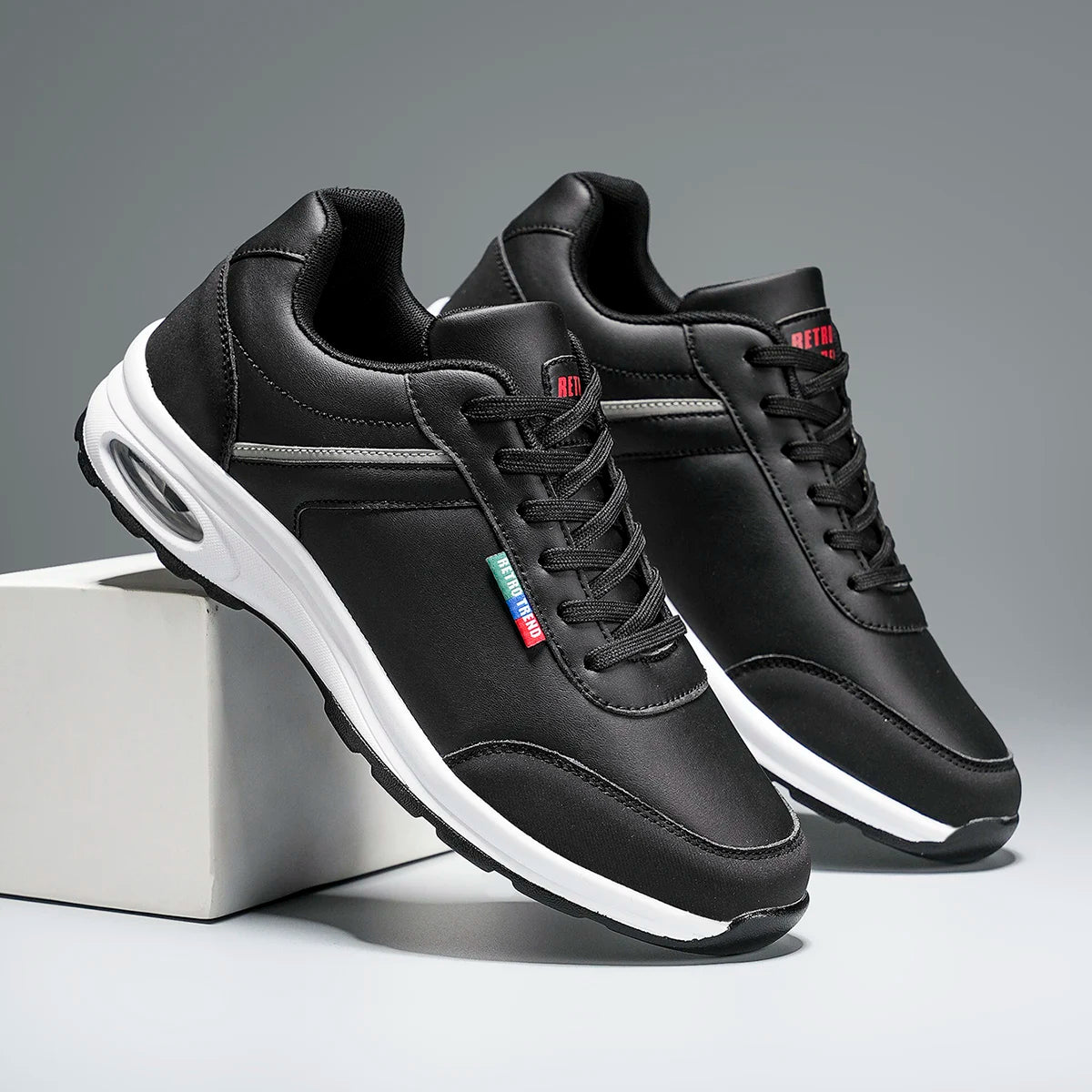 Men's Large Size Sports Shoes Outdoor Hiking Running Comfortable Casual Versatile Fashionable Training Shoes for Couples
