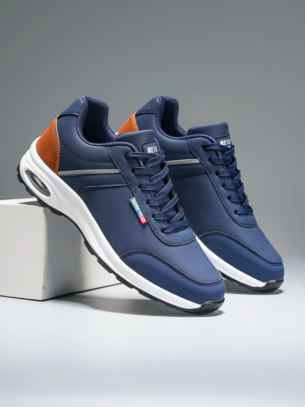 Men's Large Size Sports Shoes Outdoor Hiking Running Comfortable Casual Versatile Fashionable Training Shoes for Couples